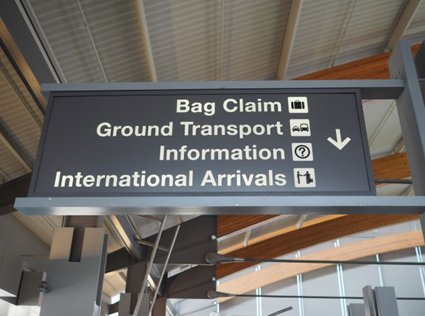 荷物受け取り（Baggage Claim）